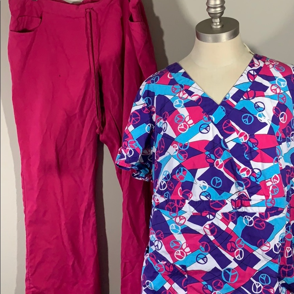 Scrub set grey’s anatomy xl pants and 2xl top